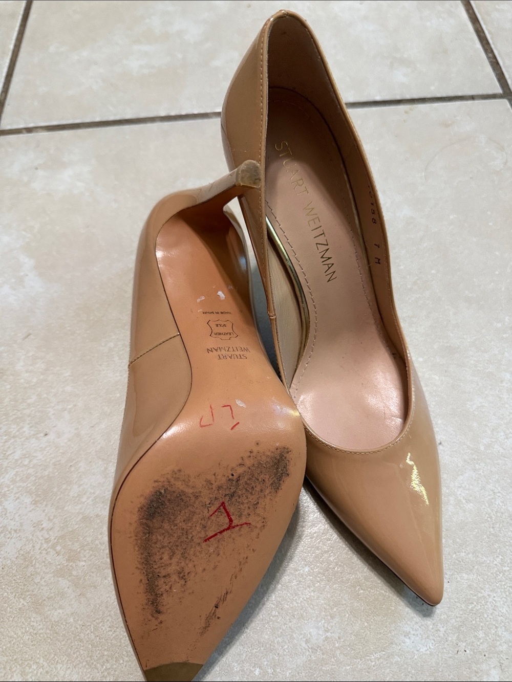 Stuart Weitzman Glossy Nude Pointed Toe Patent Pumps - Picture 5 of 6